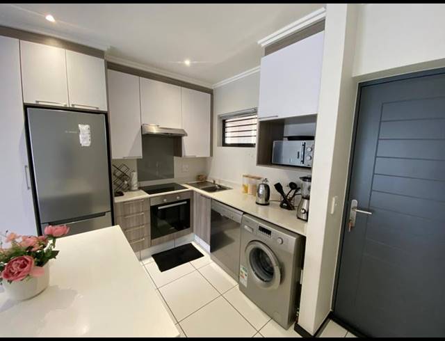 1 BEDROOM APARTMENT FOR SALE IN LONEHILL